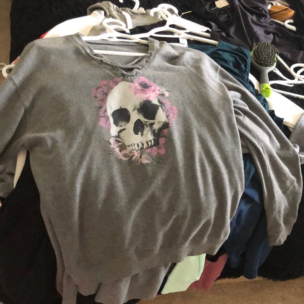 Pullover sweater